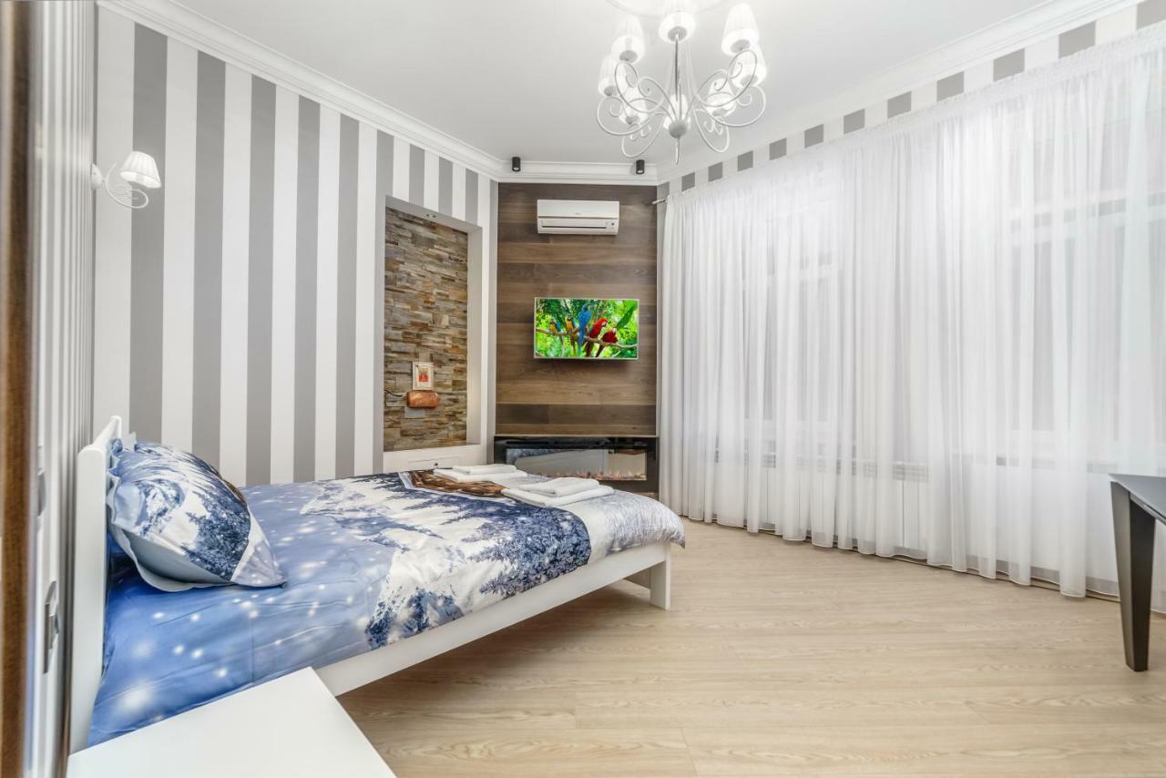 Apartamenty Na Sofievskoy Odessa Exterior photo